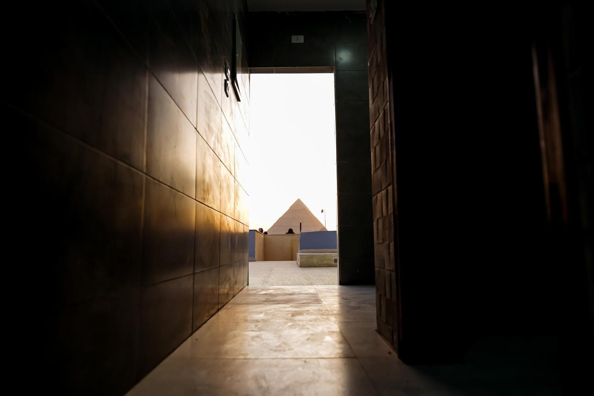 Pyramids Hotel Kafret el-Gabal Esterno foto