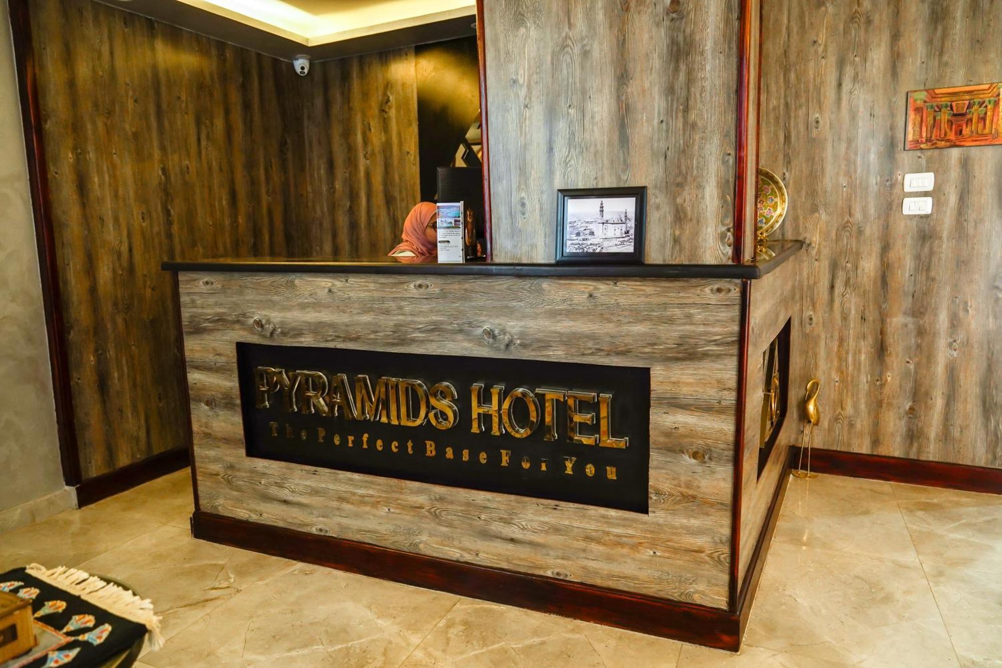 Pyramids Hotel Kafret el-Gabal Esterno foto