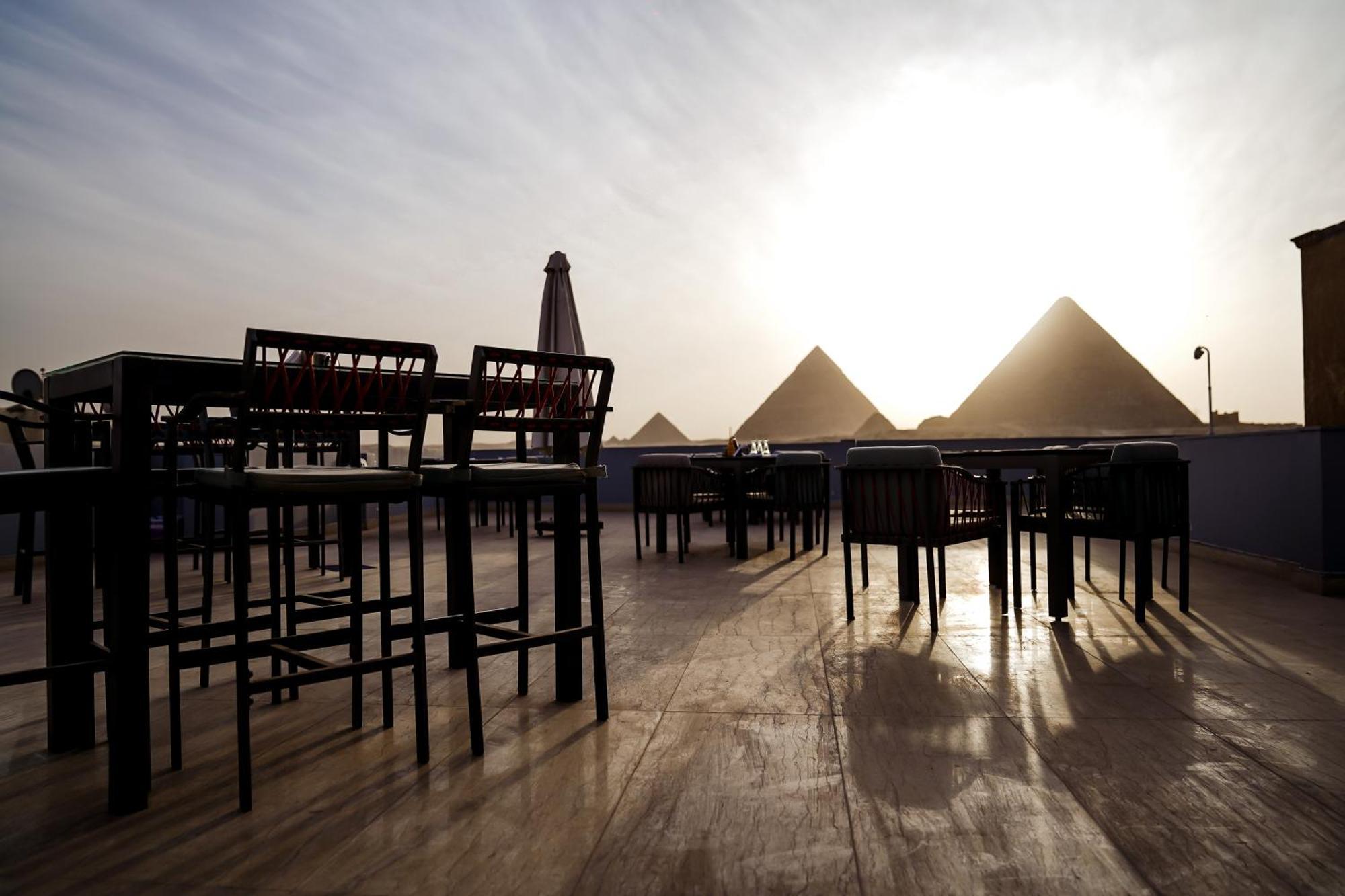 Pyramids Hotel Kafret el-Gabal Esterno foto